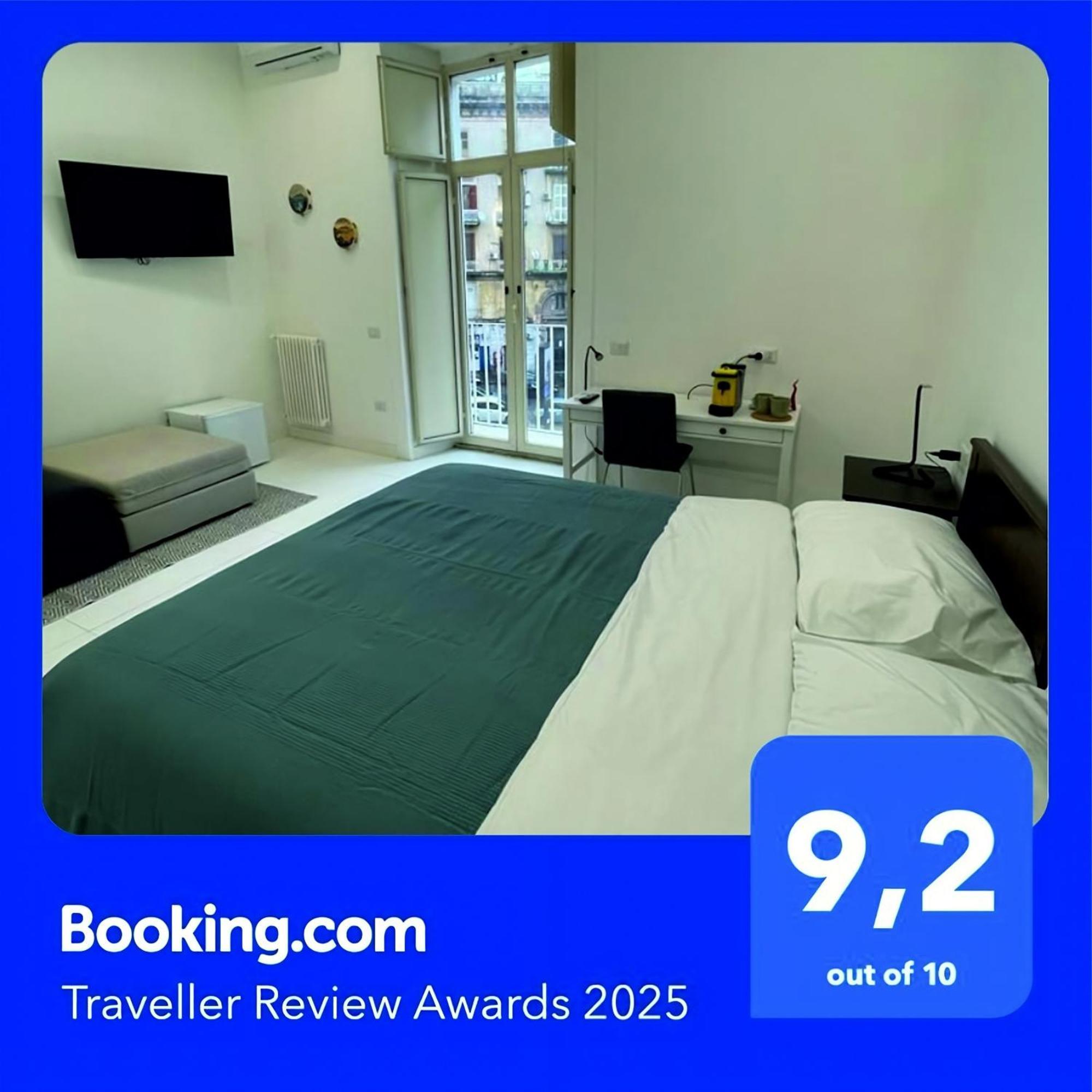 Il Vicoletto Del Castello Hotel Naples Exterior photo